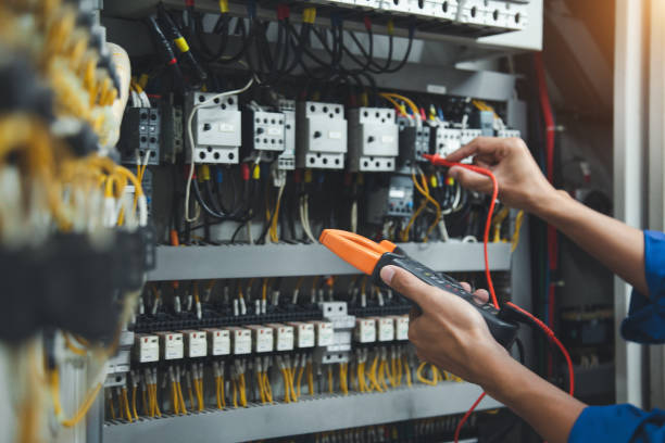 Best Commercial Electrician Services  in Cape Coral, FL